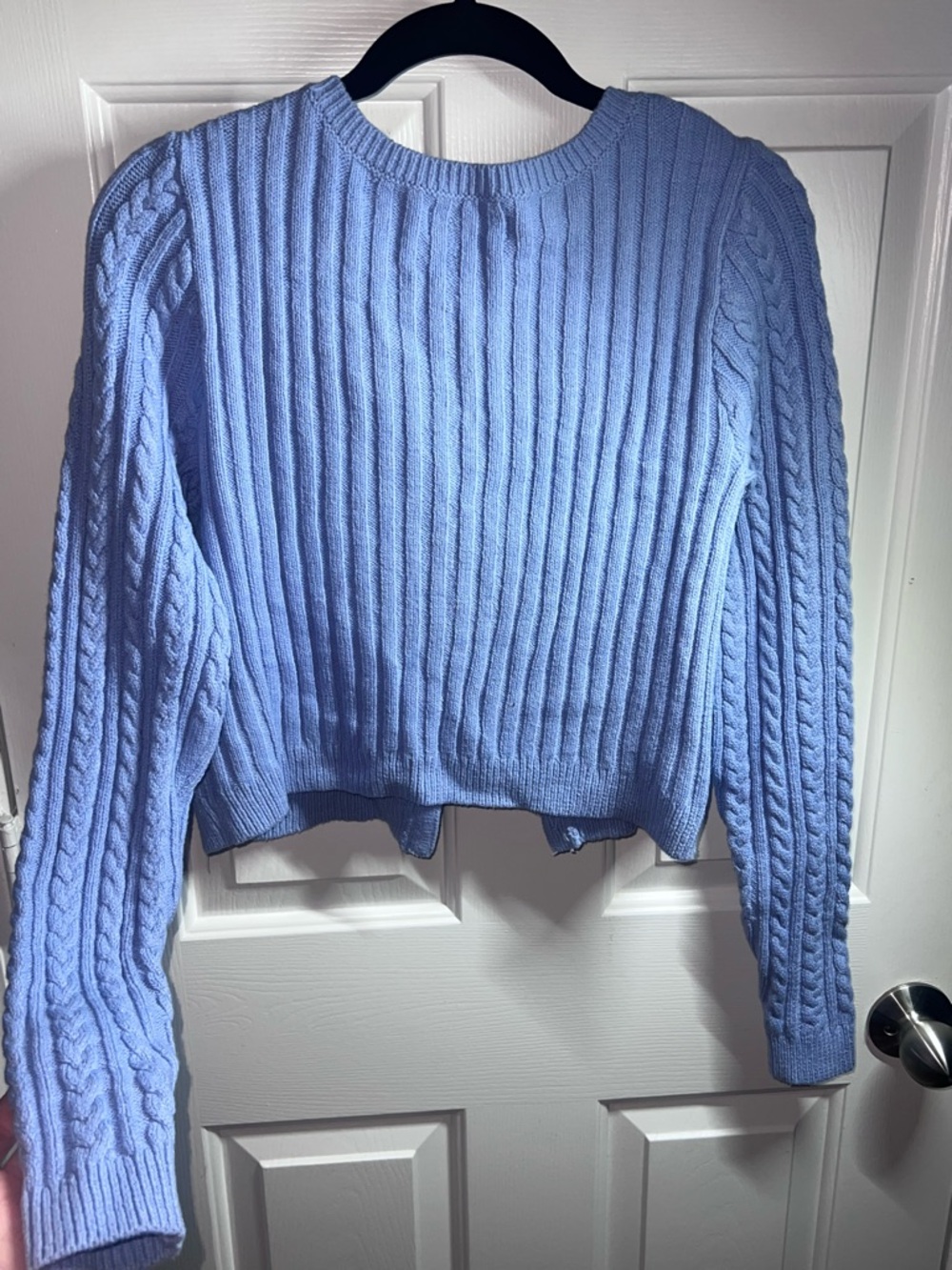 Hollister Blue Cable Knit Cropped Button Cardigan - Picture 4 of 4
